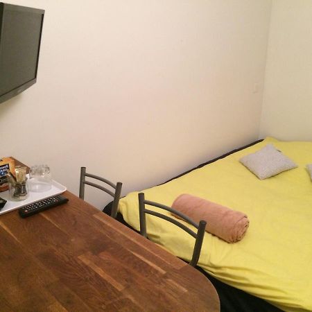 Studio Cosy Bed and Breakfast Parigi Esterno foto